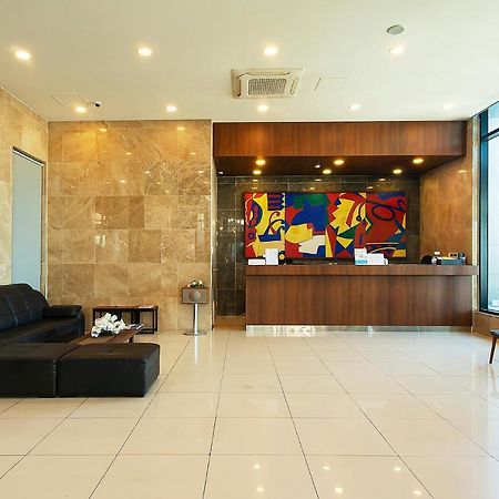 Sims Hotel Jeju Bagian luar foto
